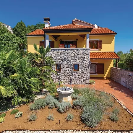 3 Bedroom Lovely In Bregi * Opatija