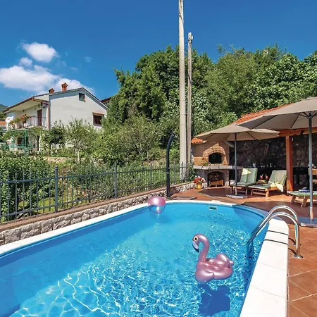 Holiday home 3 Bedroom Lovely In Bregi *